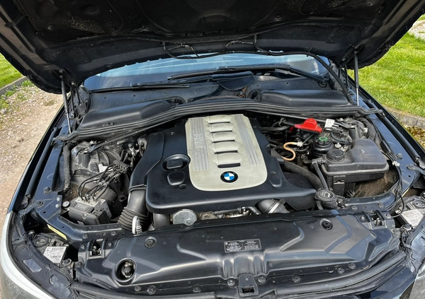 BMW Seria 5 cena 27990 przebieg: 394500, rok produkcji 2007 z Goniądz małe 154